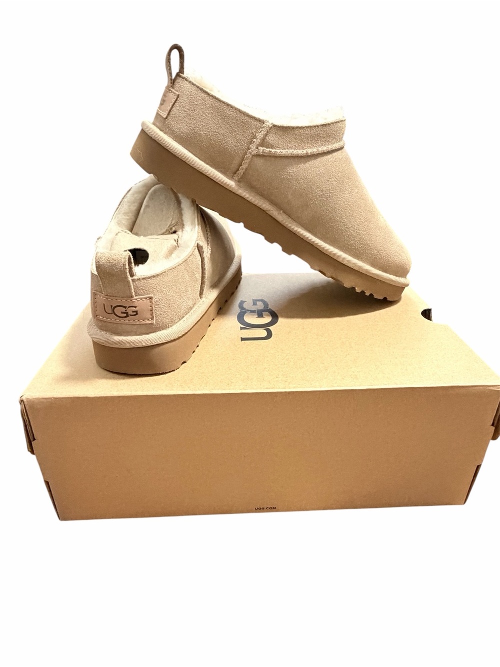 UGG Classic Micro Boot Women Sz7 NWT Sand Color